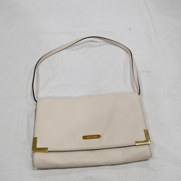 MICHAEL KORS cream purse / cross body gold accents - Picture 1 of 9